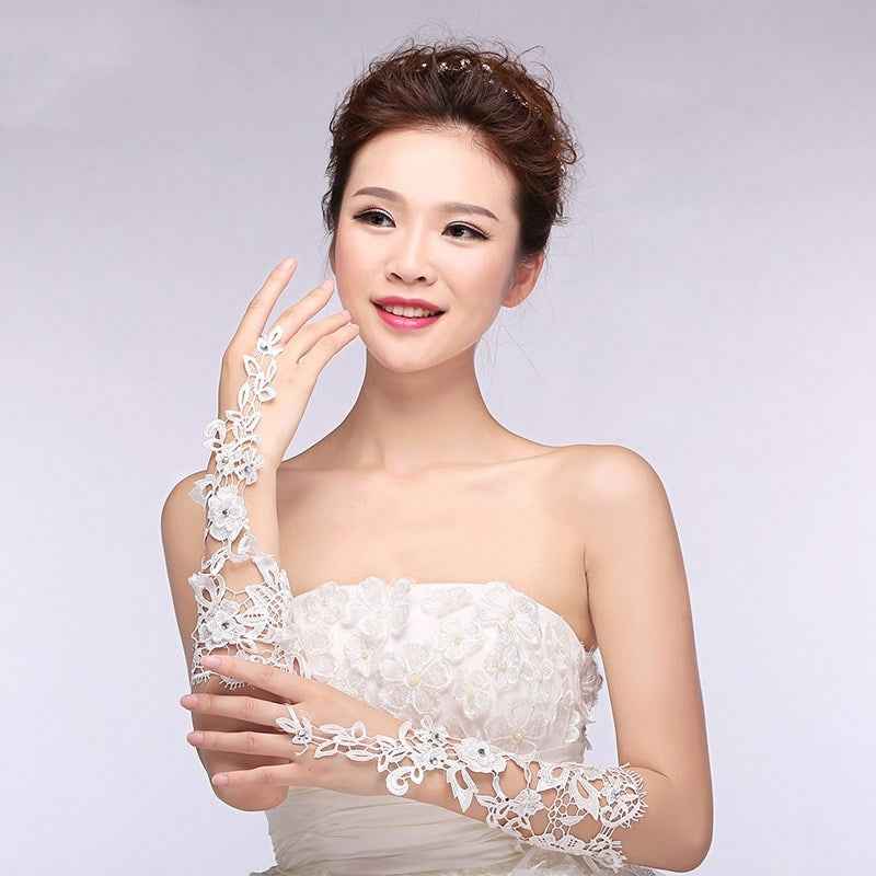 Stunning Wedding Dress Gloves for Your Perfect Day - Hafsa Luxury