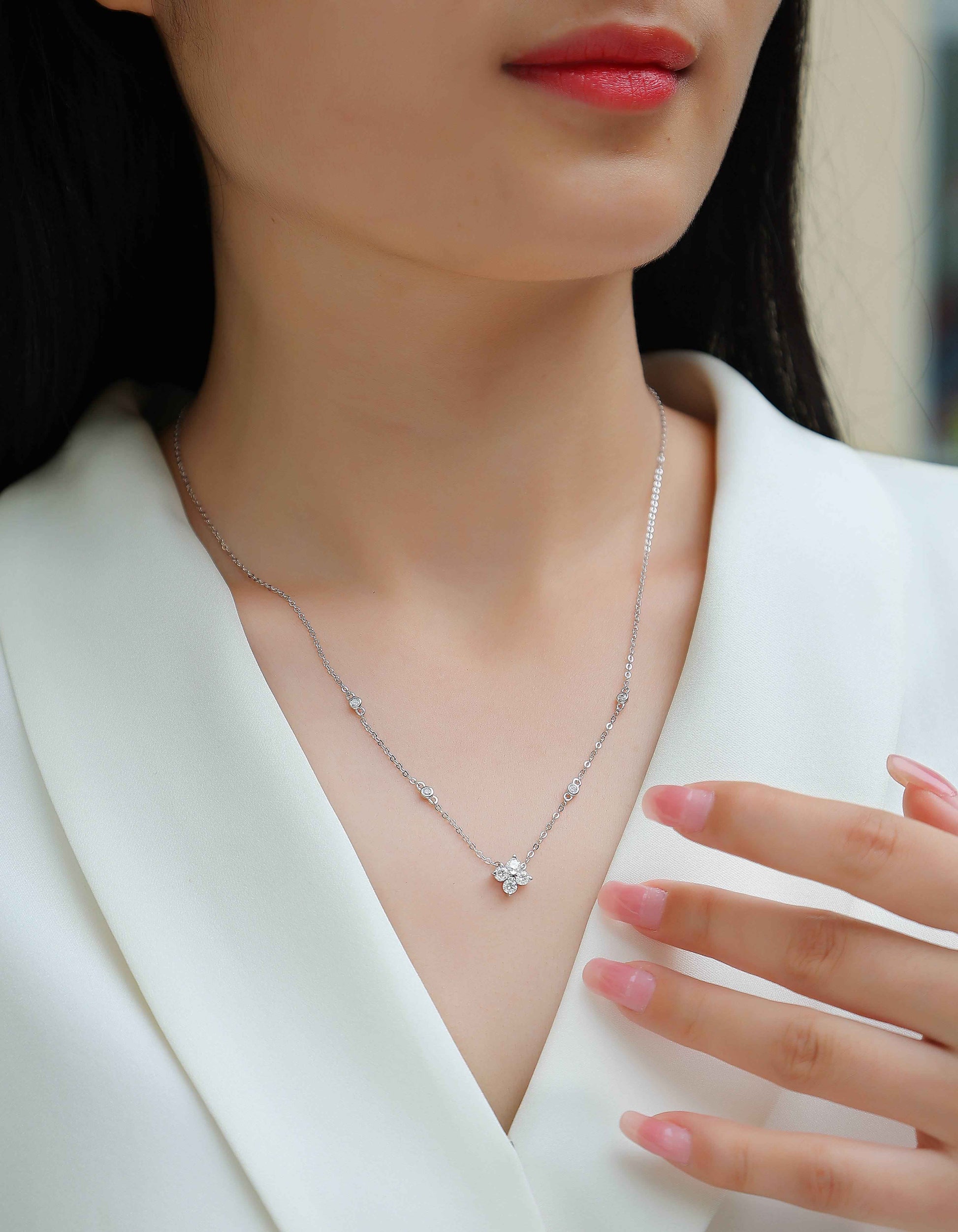 Radiant Star Luxury Diamond Pendant Set with Moissanite in S925 Sterling Silver and Platinum Plating - Hafsa Luxury