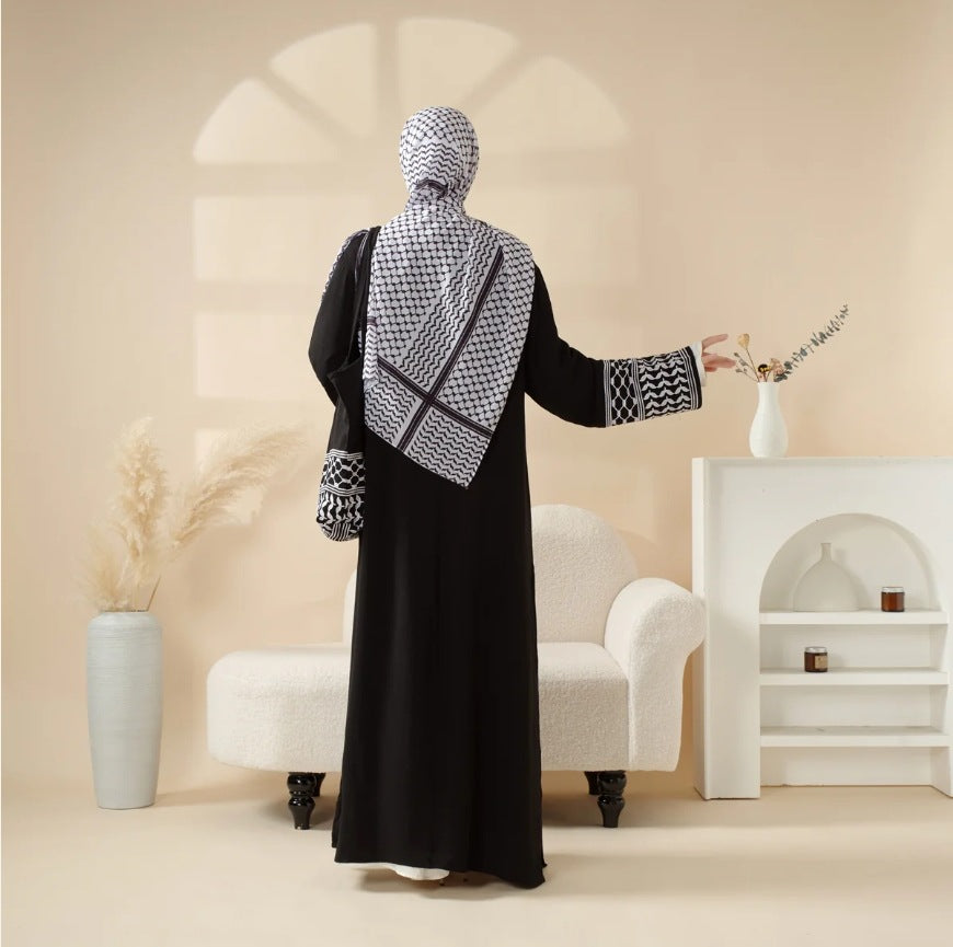 Keffiyeh Style Abaya with Crossbody Bag for Elegant Modest Fashion - Hafsa Luxury