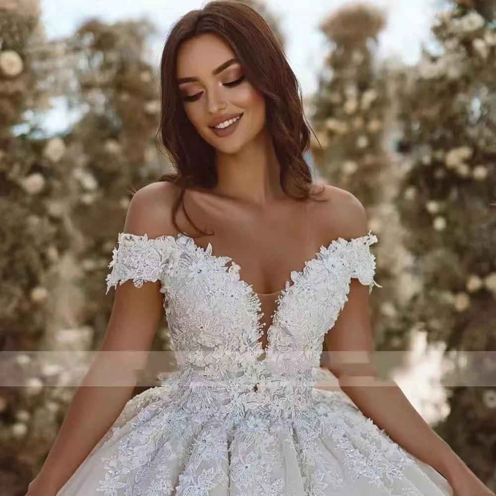 Off-the-shoulder Wedding Dress: Slim and Simple Elegance for Your Special Day - Hafsa Luxury
